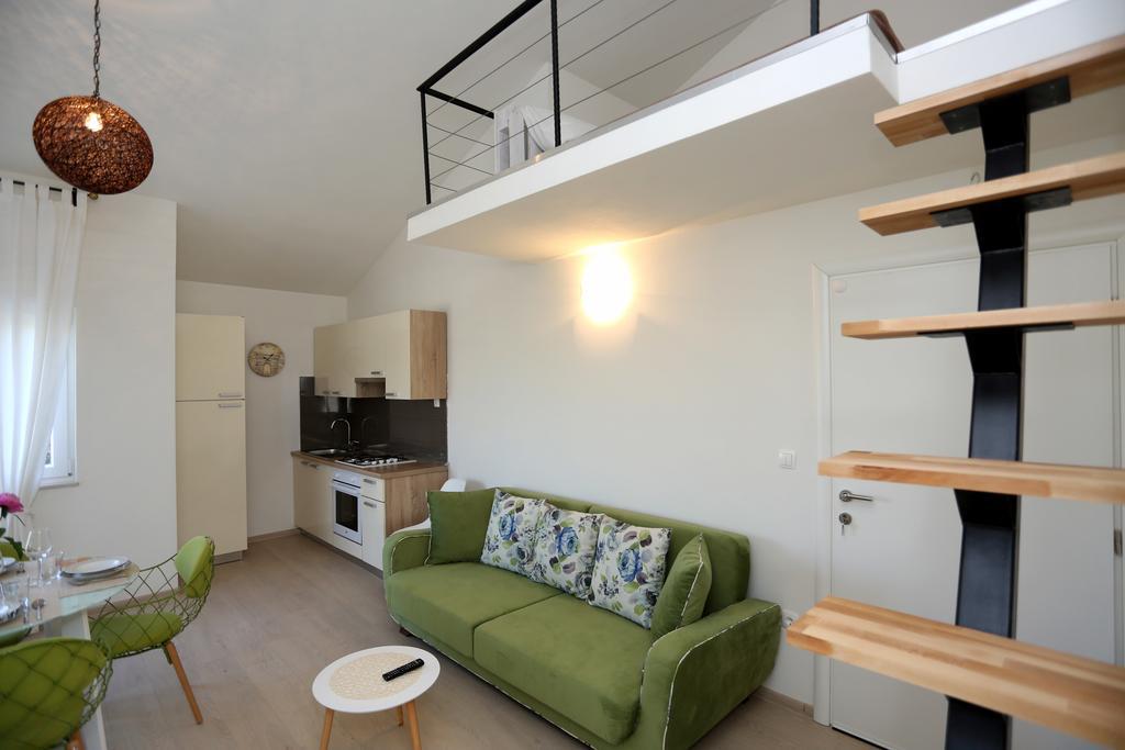 Apartments La Mirage Pirovac Εξωτερικό φωτογραφία