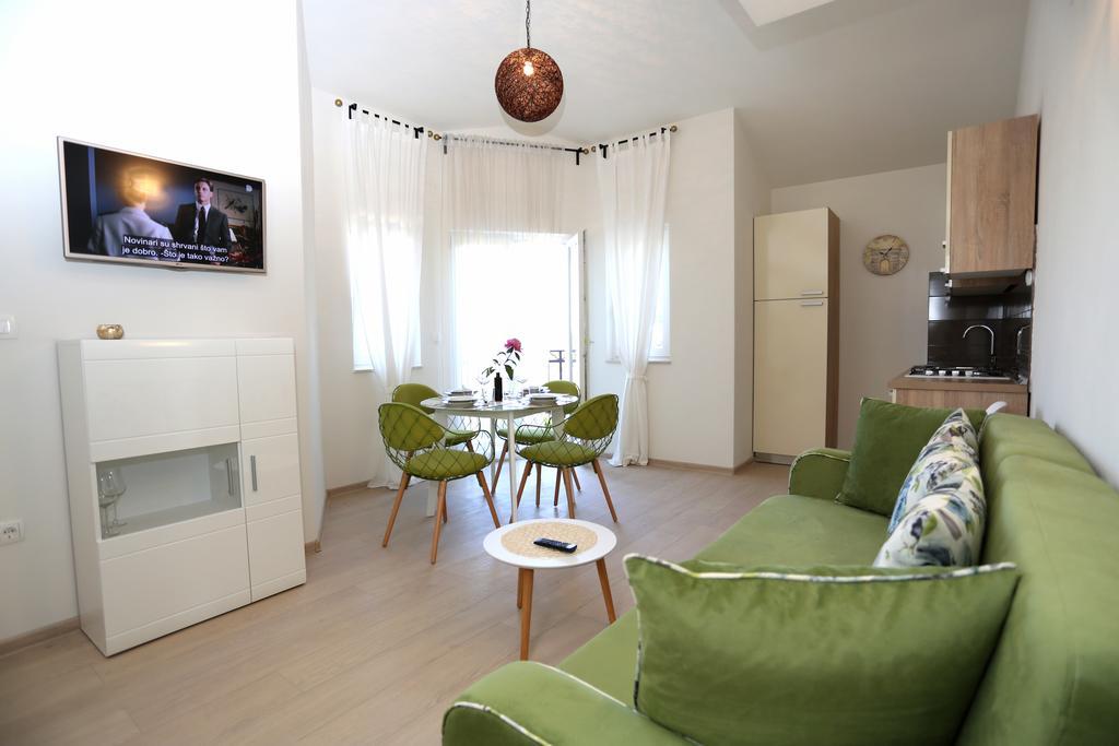 Apartments La Mirage Pirovac Εξωτερικό φωτογραφία