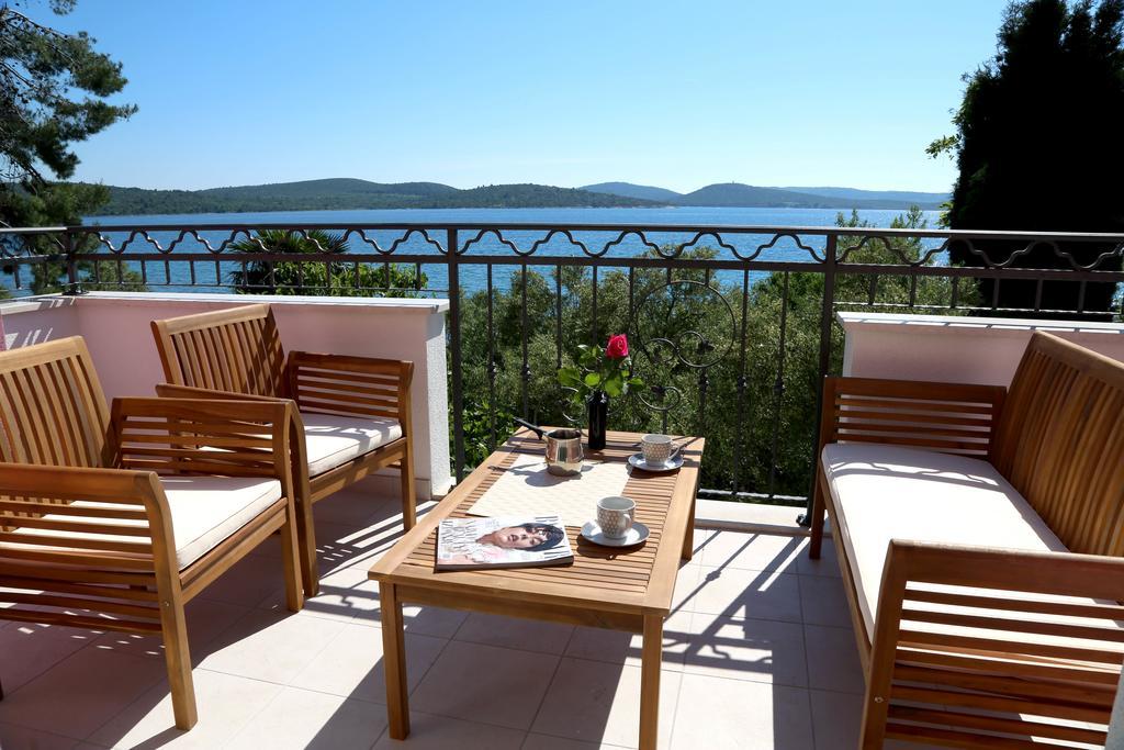 Apartments La Mirage Pirovac Εξωτερικό φωτογραφία
