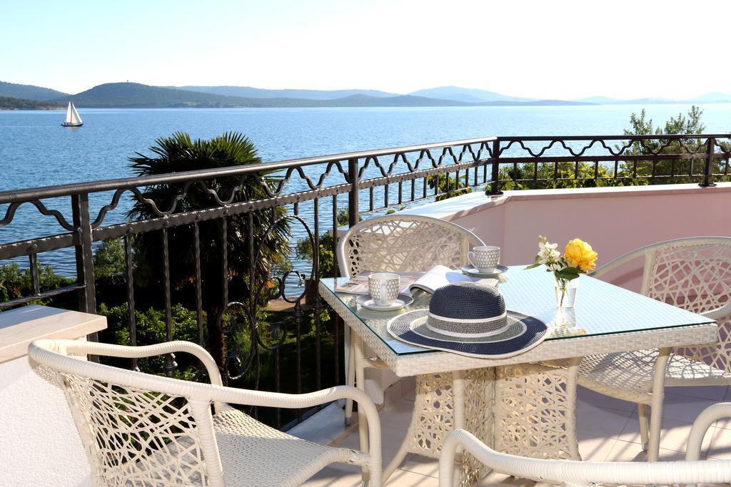 Apartments La Mirage Pirovac Εξωτερικό φωτογραφία